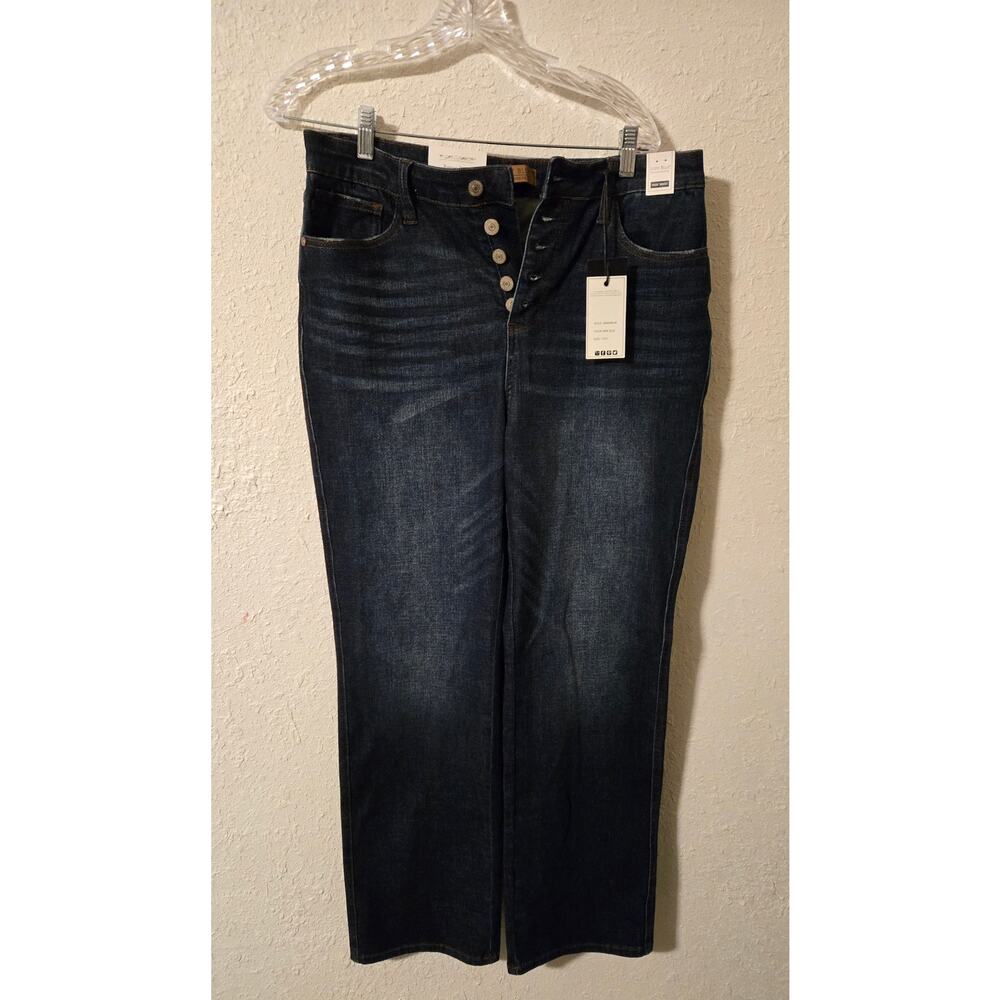 Judy Blue high waist button fly stretch jeans
13x31